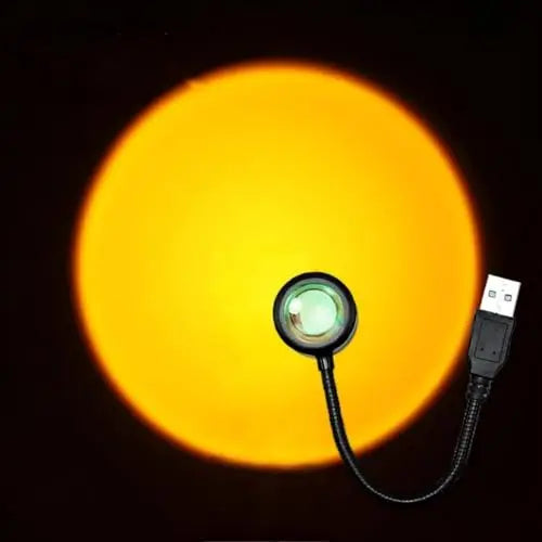 Sunset Projection Lamp USB Powered Multi-Angle Rotatable Atmosphere Light Romantic Night Light for Home Living Room Decor